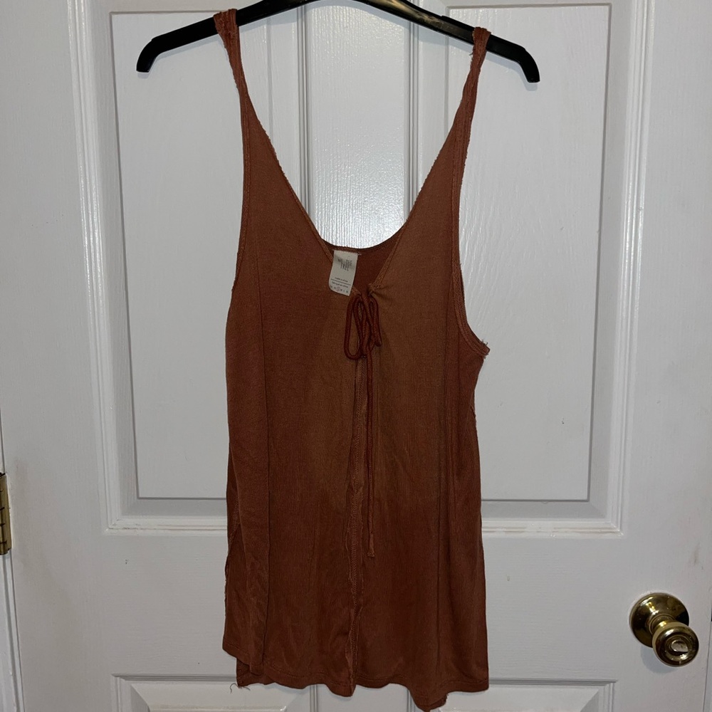Relaxed brown free people tank top. NWOT